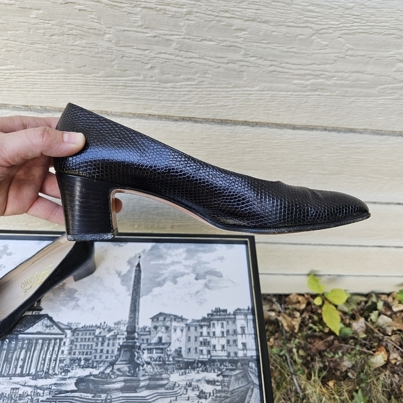Salvatore Ferragamo black snakeskin leather square toe pumps 8AA narrow - Picture 9 of 11